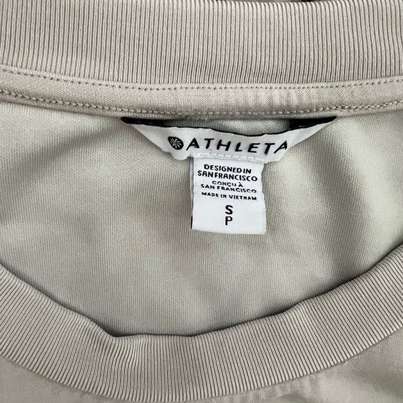 Athleta Seasoft Sweater/Top - Picture 2 of 3